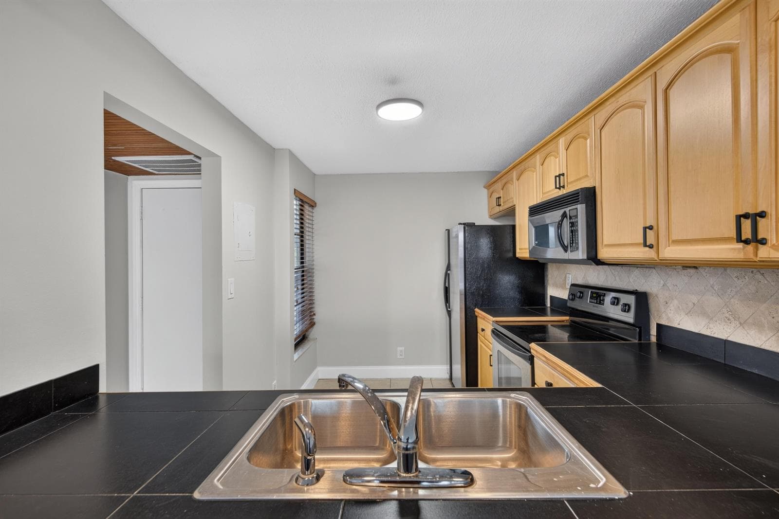6 ROYAL PALM Way 307 photo 16