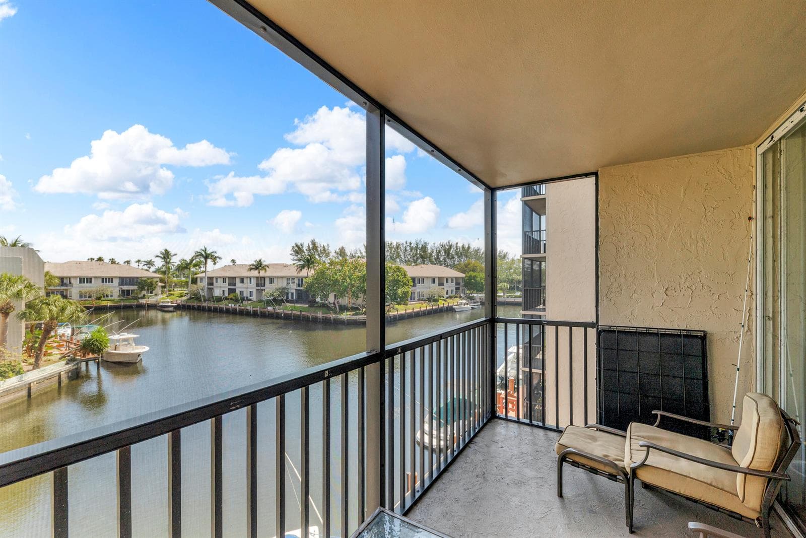 6 ROYAL PALM Way 307 photo 1