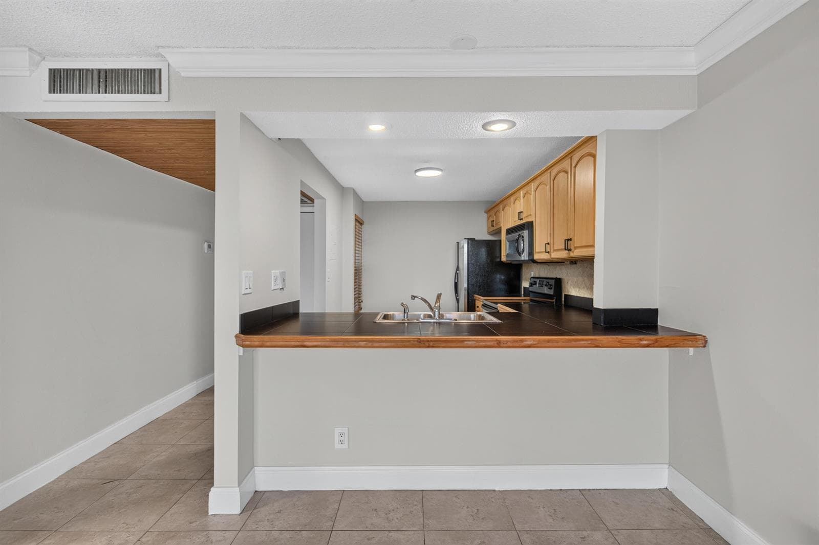 6 ROYAL PALM Way 307 photo 14