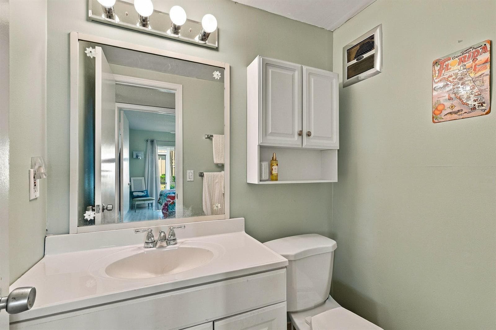 530 HORIZONS E 104 photo 16