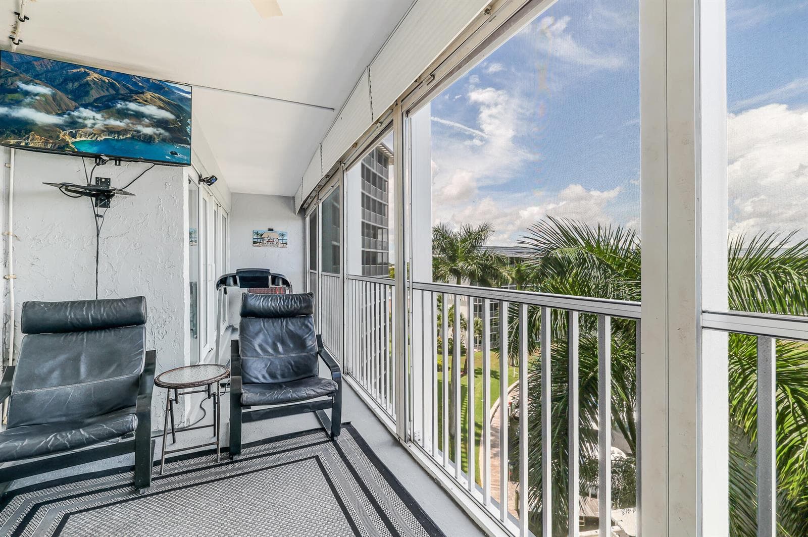 1523 E Hillsboro Boulevard 634 photo 19