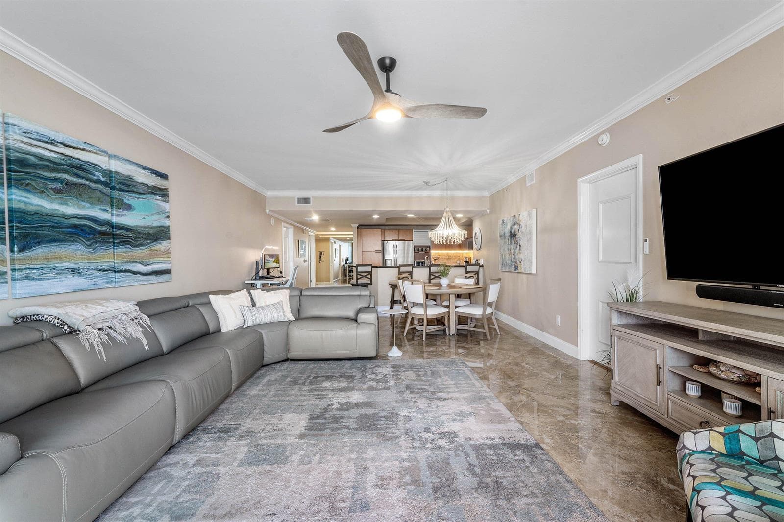 2640 Lake Shore Drive 1210 photo 13