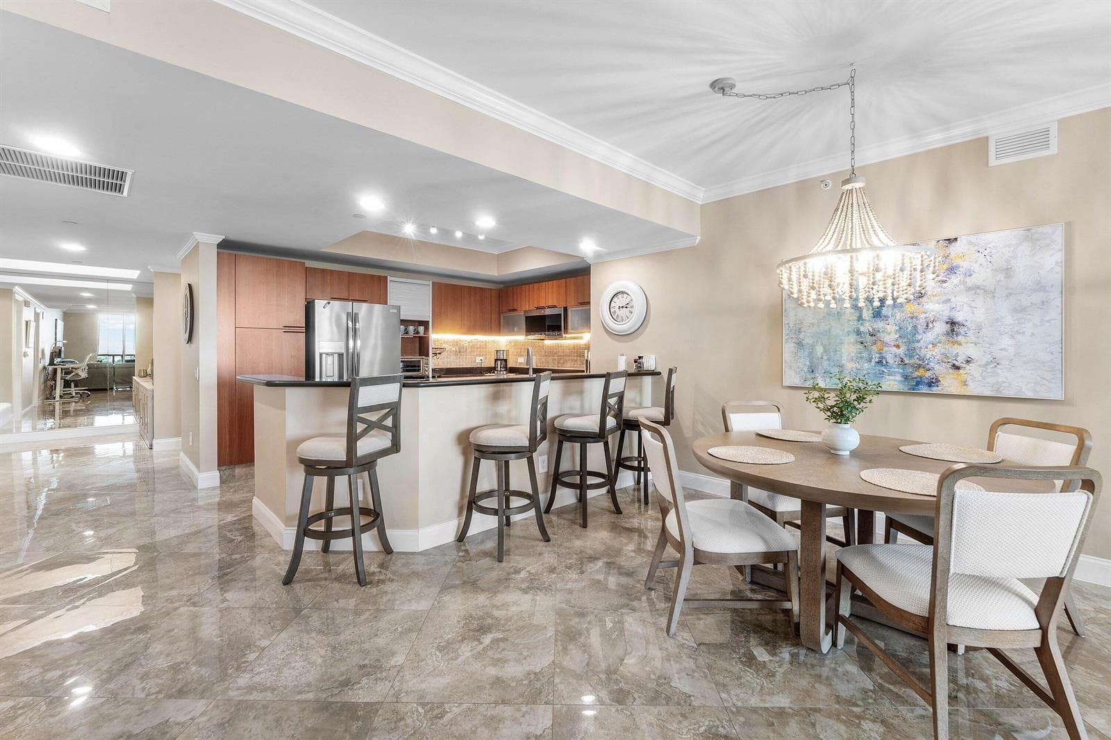 2640 Lake Shore Drive 1210 photo 5