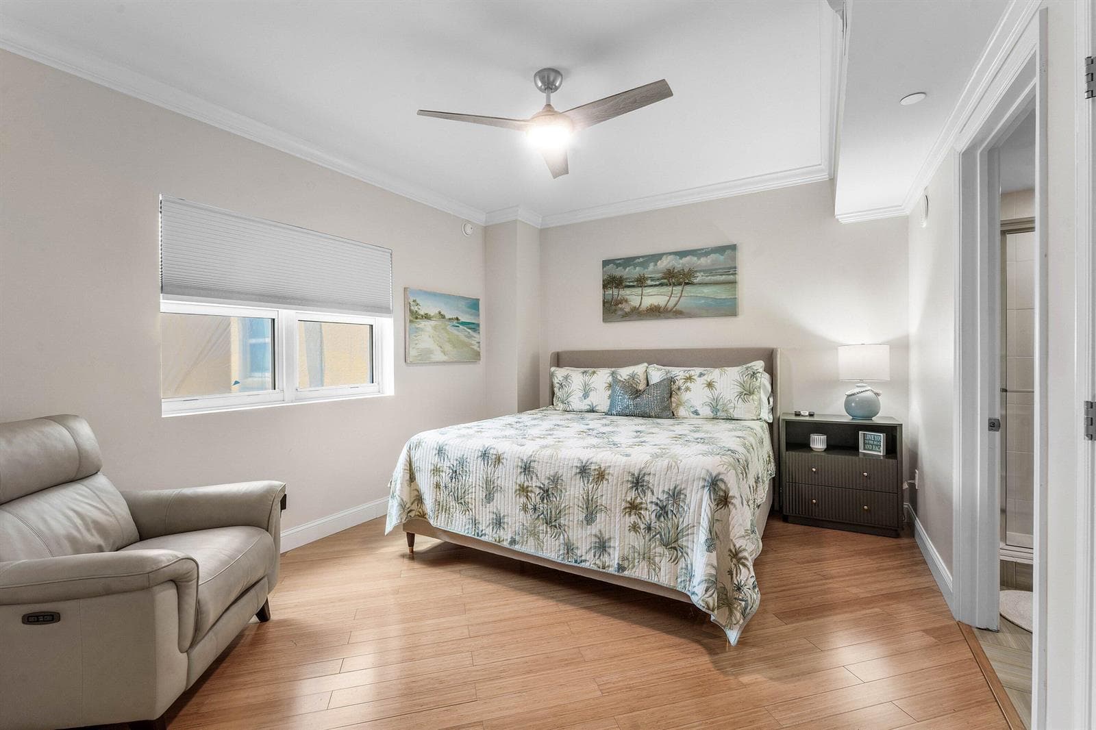2640 Lake Shore Drive 1210 photo 20