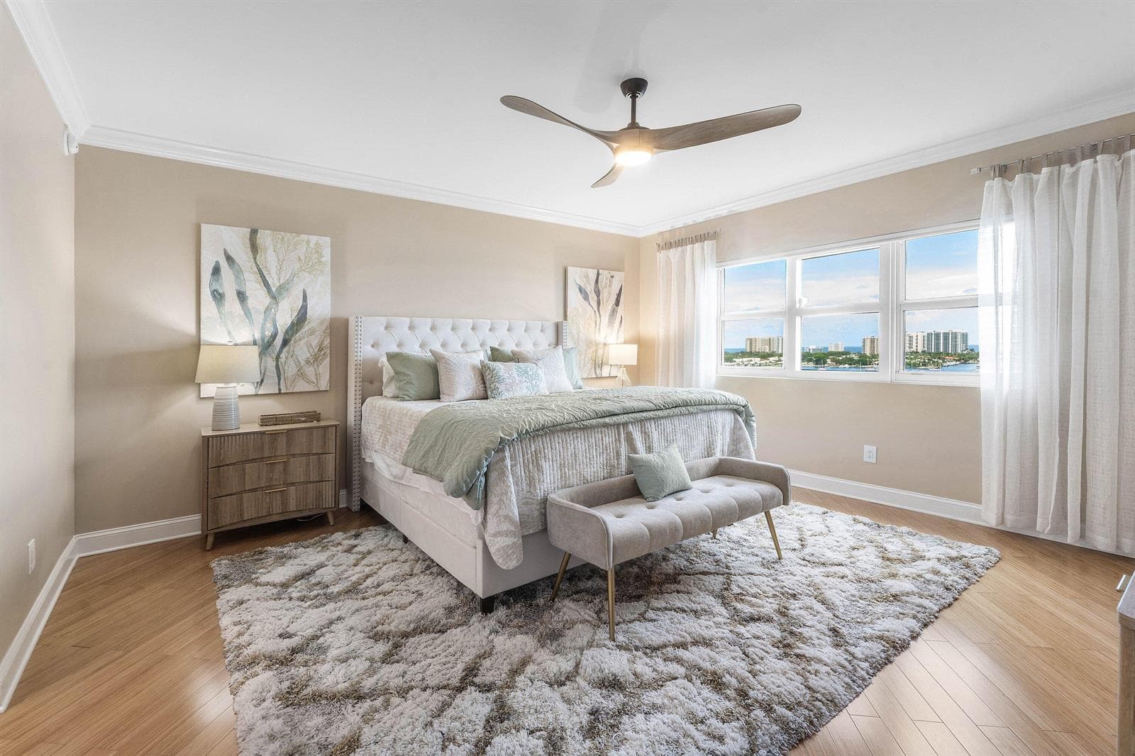 2640 Lake Shore Drive 1210 photo 15