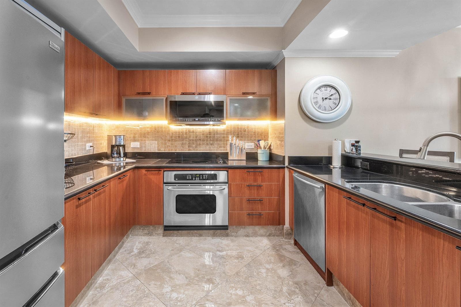 2640 Lake Shore Drive 1210 photo 8
