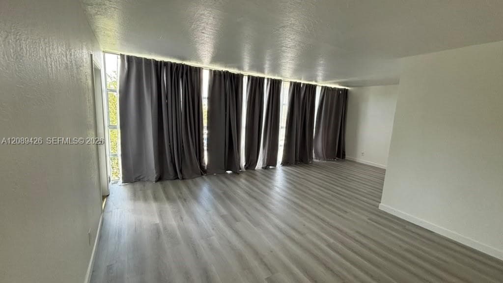 701 Three Islands Blvd 320 photo 7