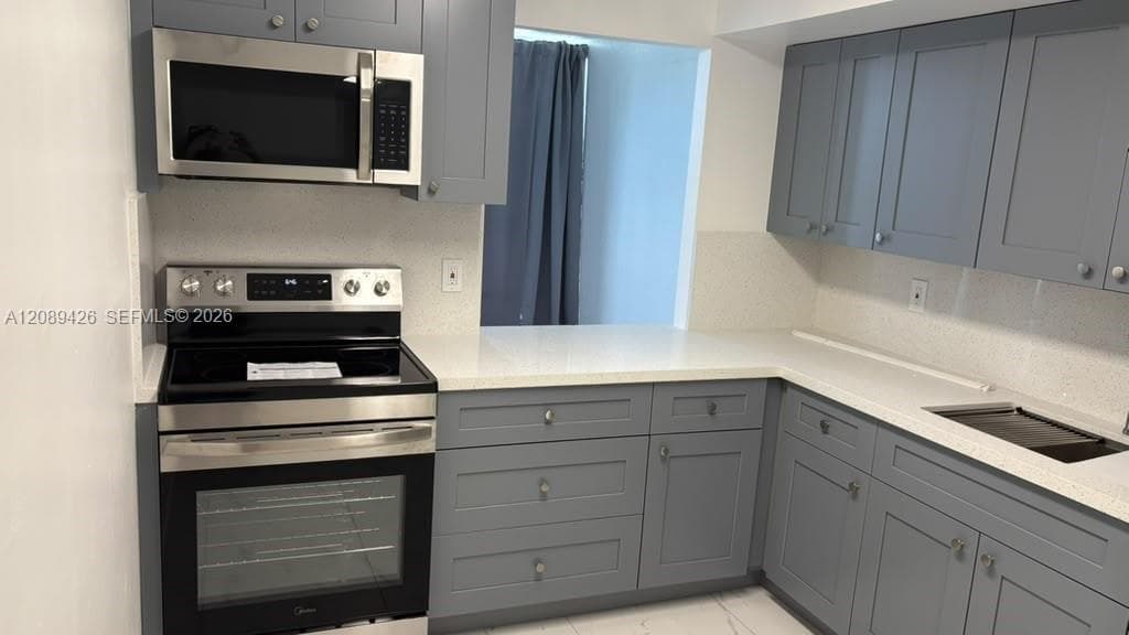 701 Three Islands Blvd 320 photo 4