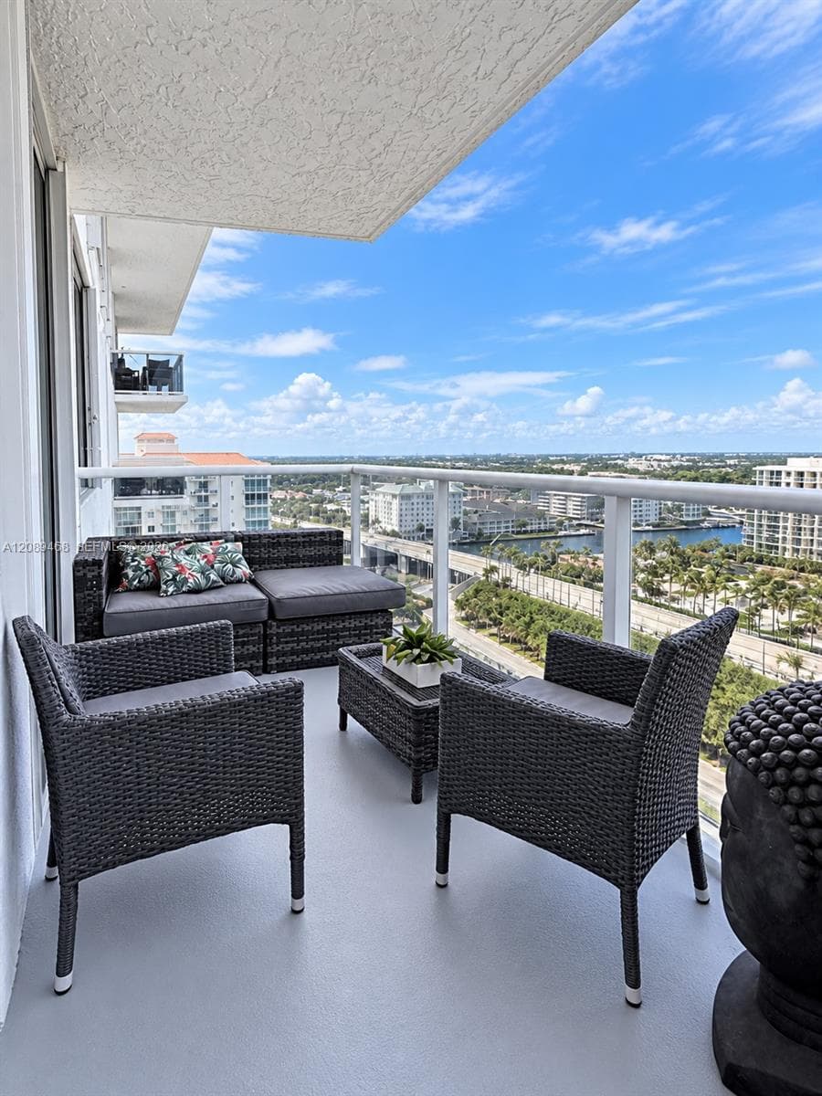 3015 N Ocean Blvd 18B photo 4