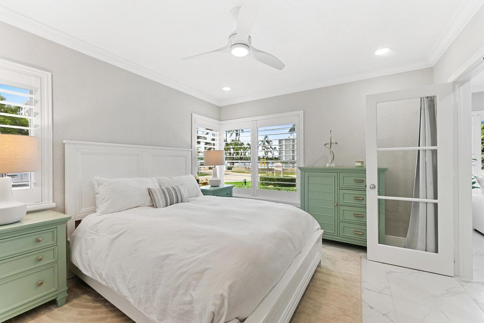 990 CASUARINA Road 4 photo 20