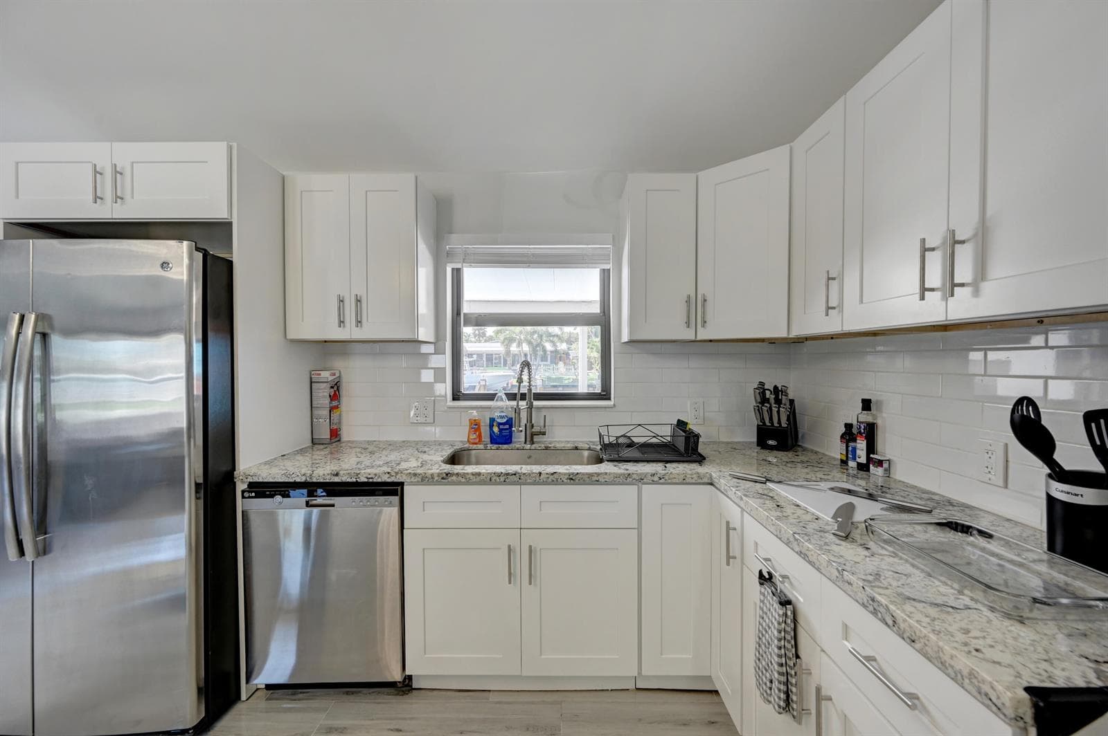 2507 BIMINI Lane photo 14