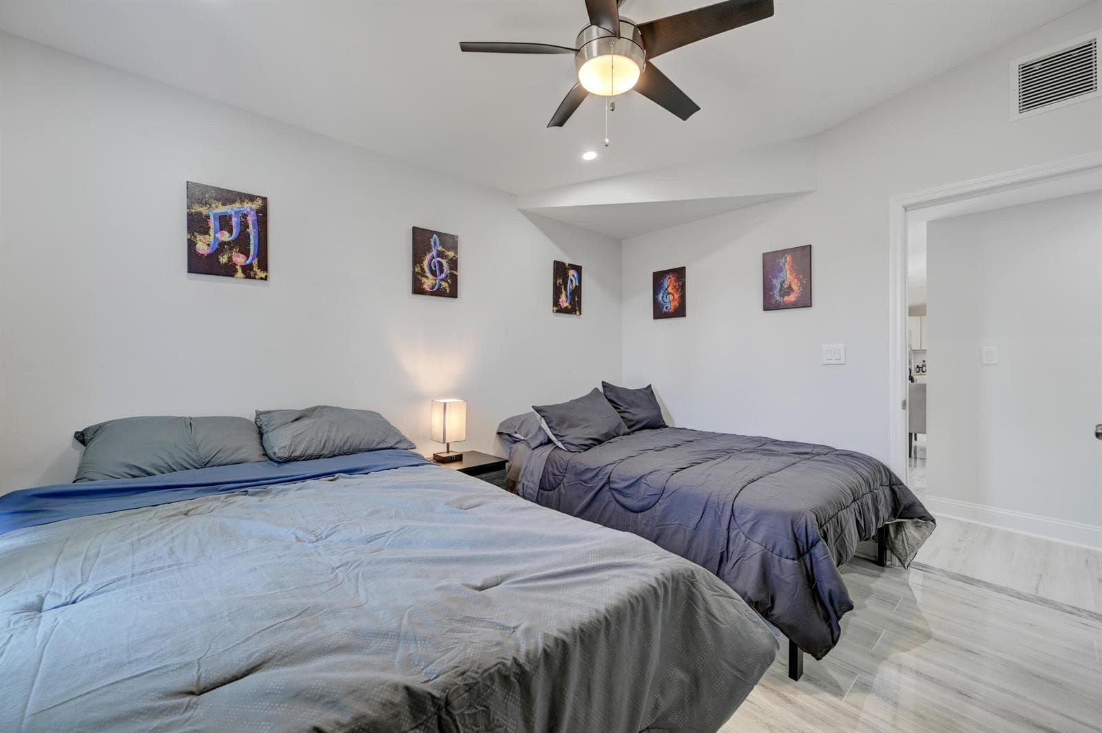 2507 BIMINI Lane photo 21