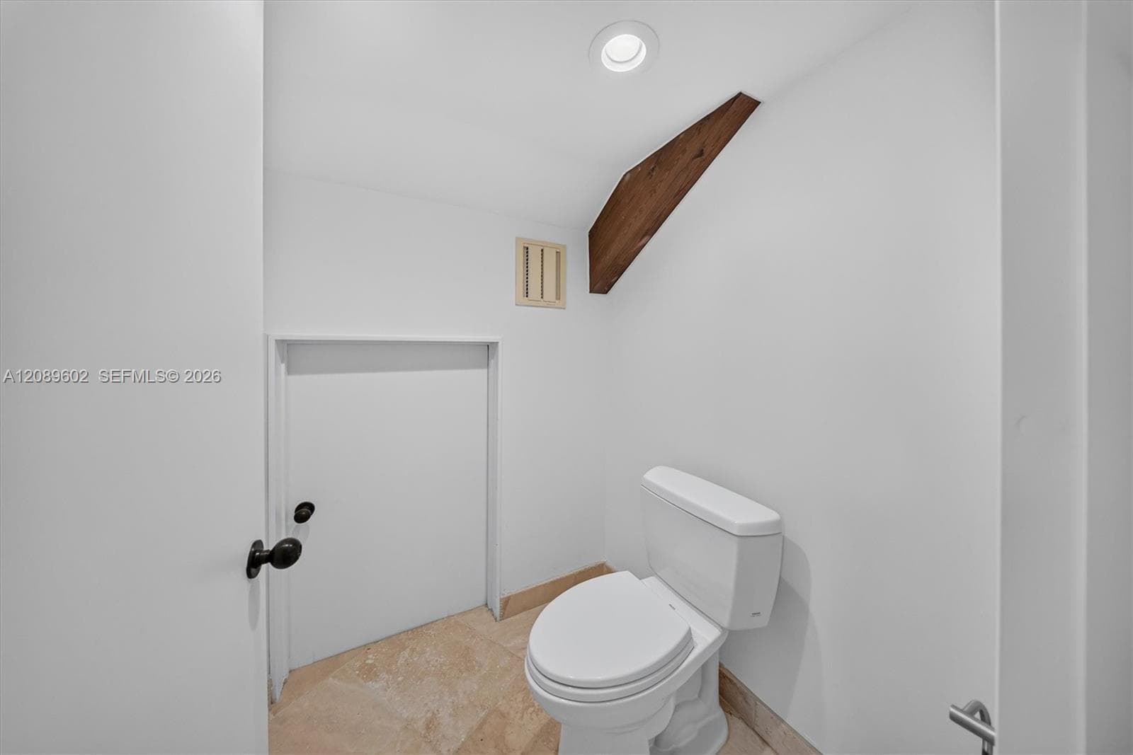 8925 SW 102nd Ter 0 photo 19