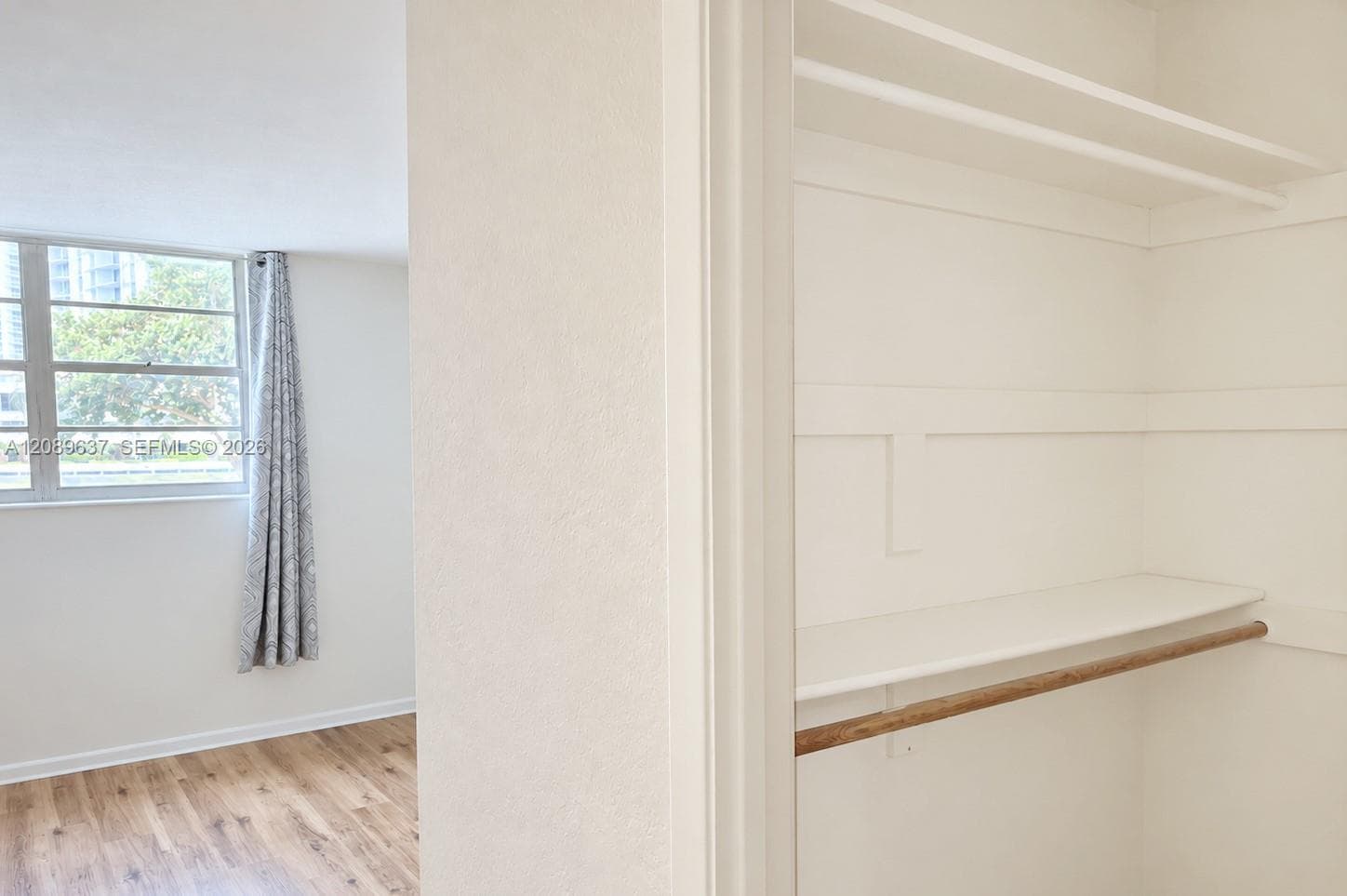 19390 Collins Ave 119 photo 13