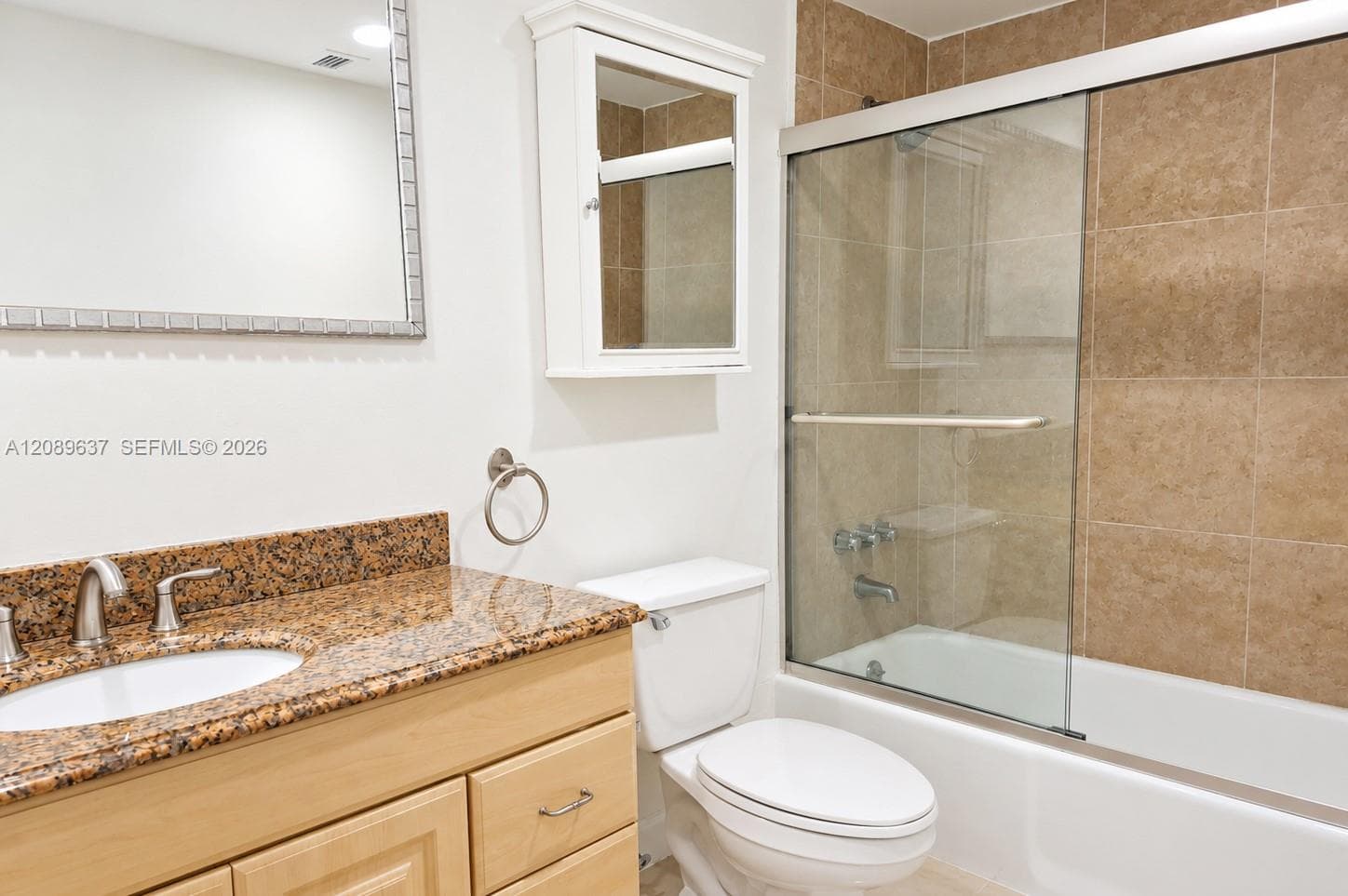 19390 Collins Ave 119 photo 4