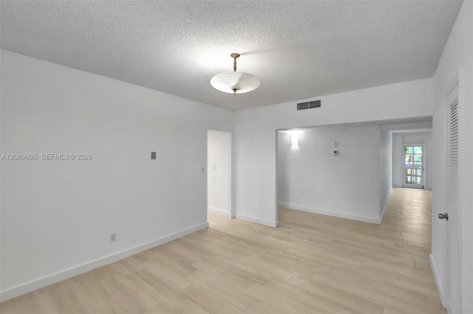90 Edgewater Dr 327 photo 8