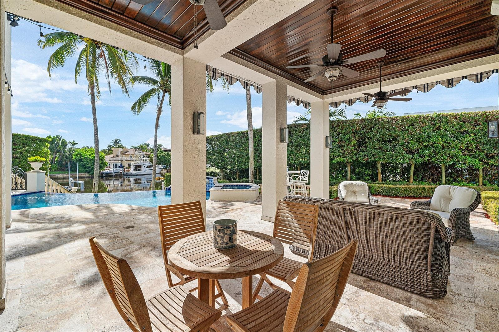 760 Coquina Way photo 11
