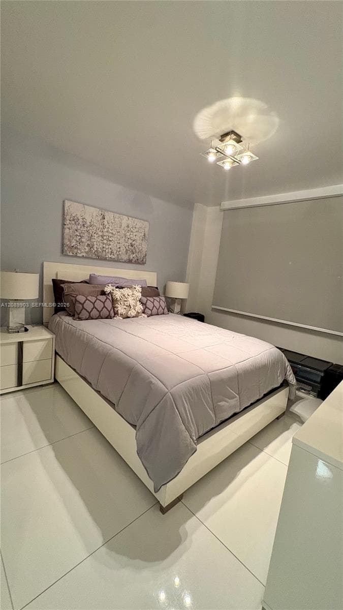 5700 Collins Ave 11B photo 21