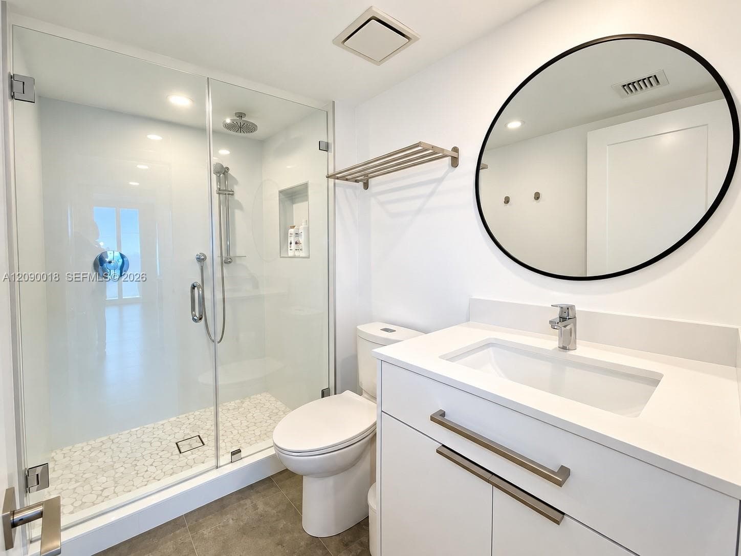 100 Bayview Dr 1506 photo 10
