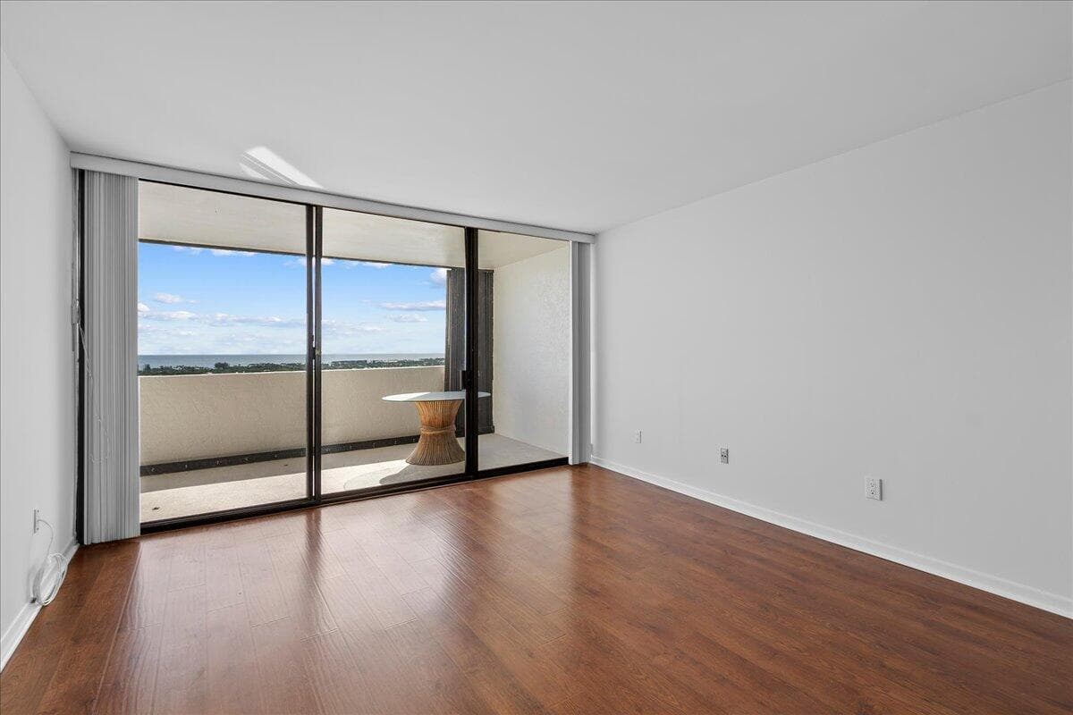5200 N FLAGLER Drive 2402 photo 25