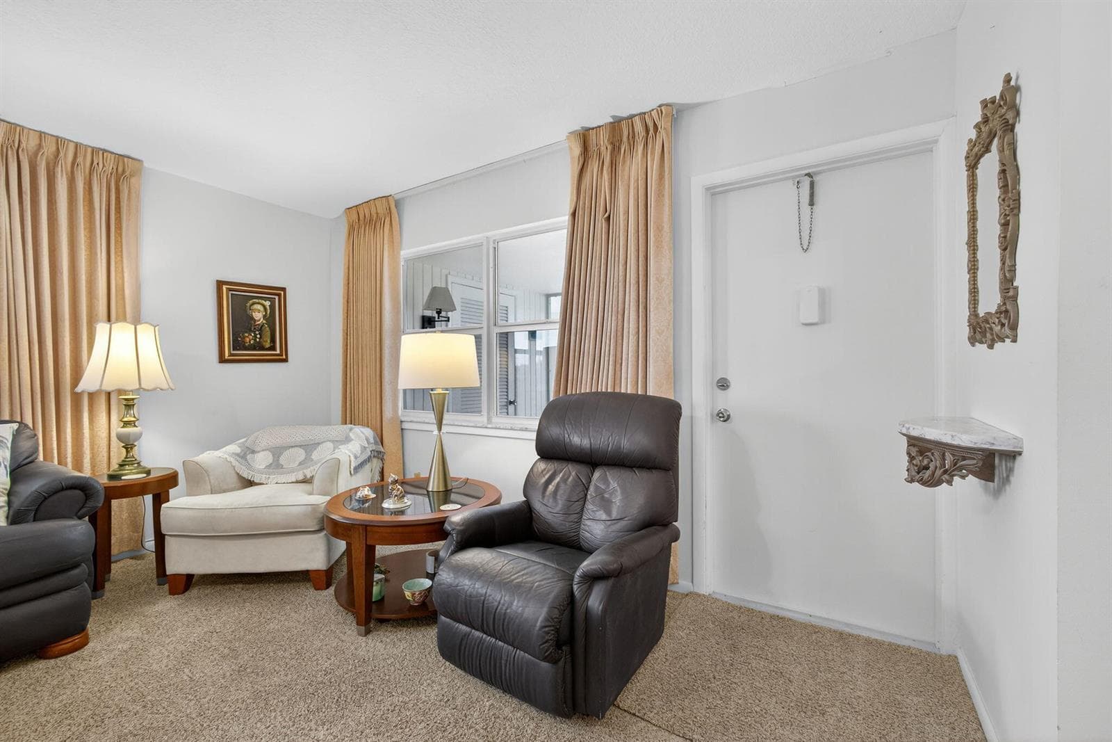 111 Shore Court 301 photo 15