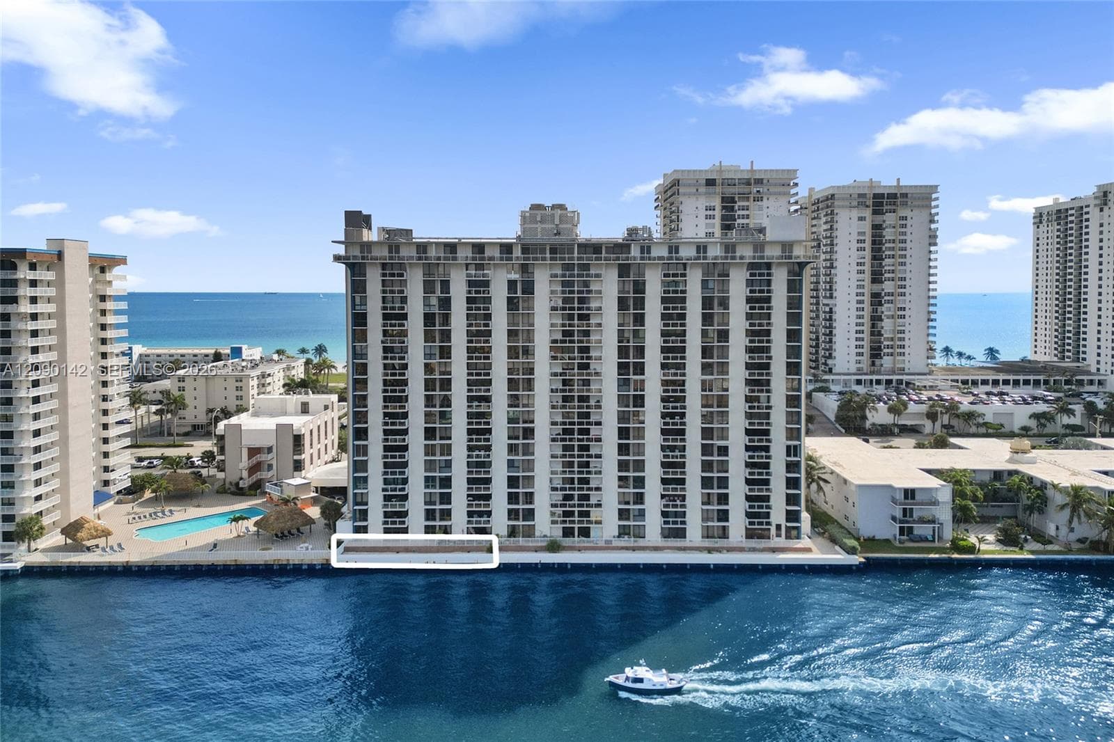 1600 S Ocean Dr 1F photo 1