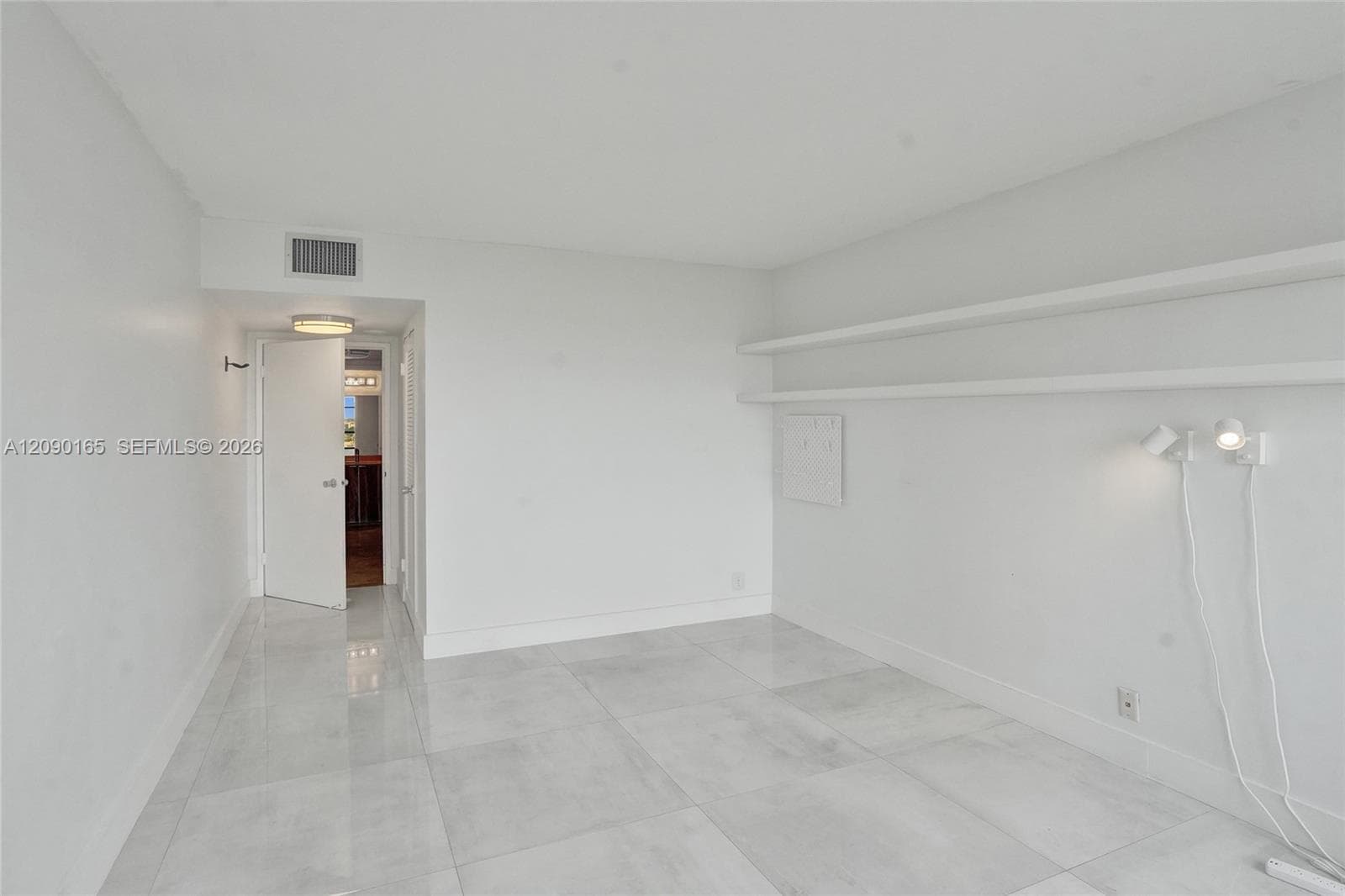 500 Three Islands Blvd 408 photo 23