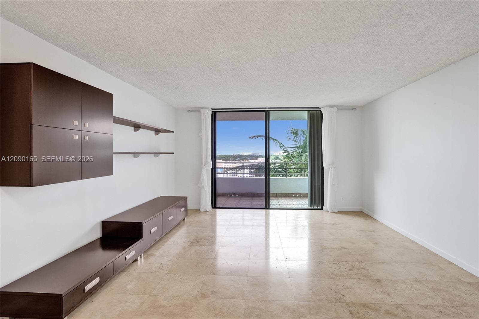 500 Three Islands Blvd 408 photo 4