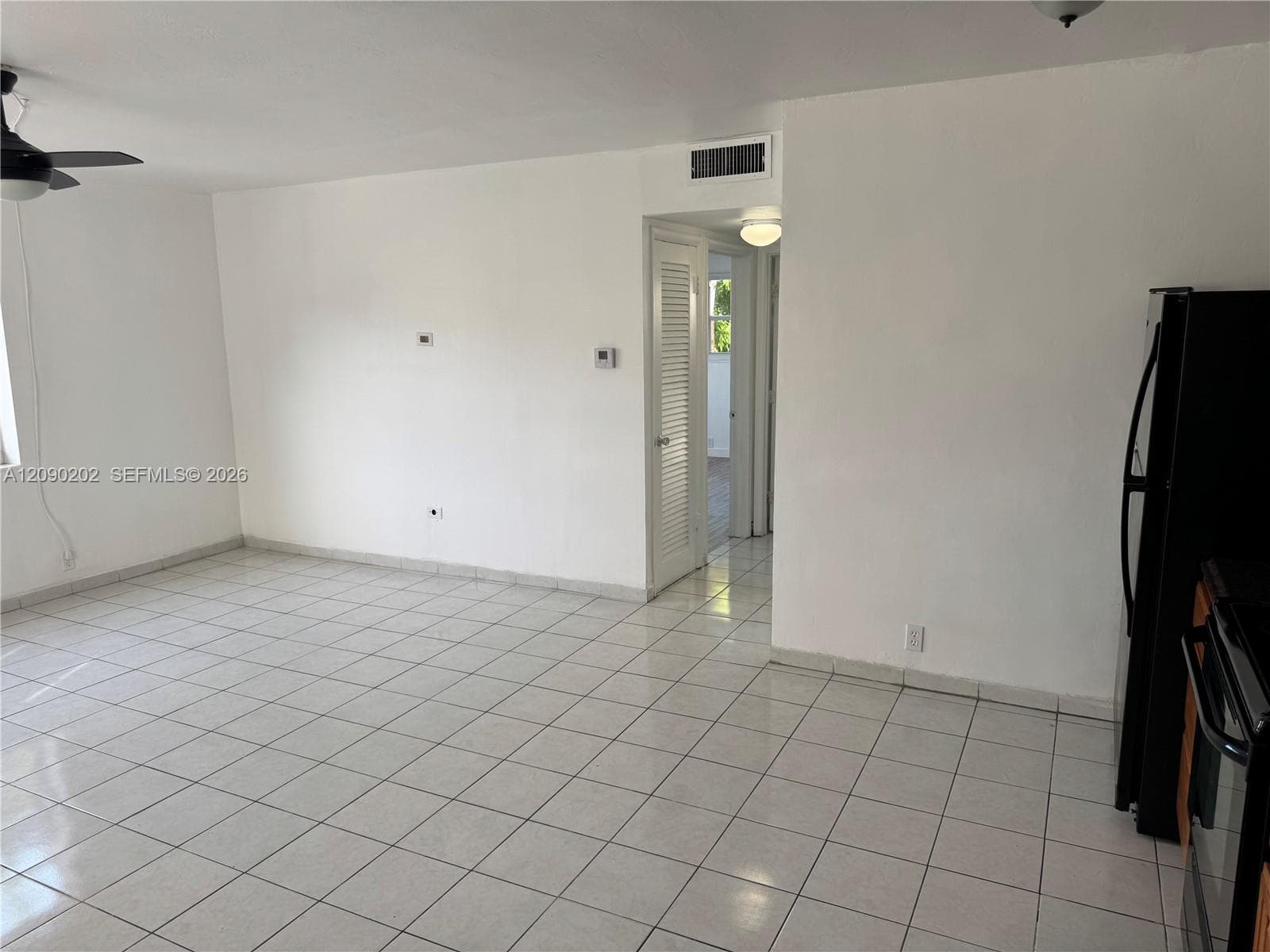 1765 Venice Ln 4E photo 3