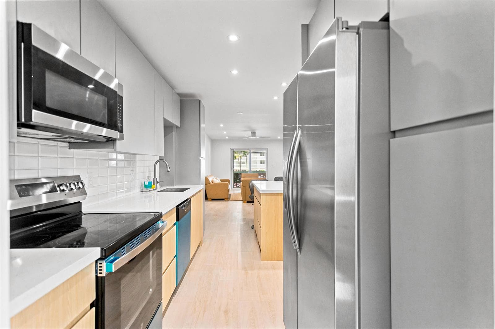 2800 NE 14th Street 212 photo 13