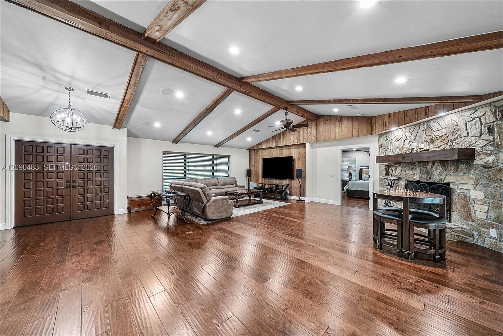 12466 Quercus Ln photo 6