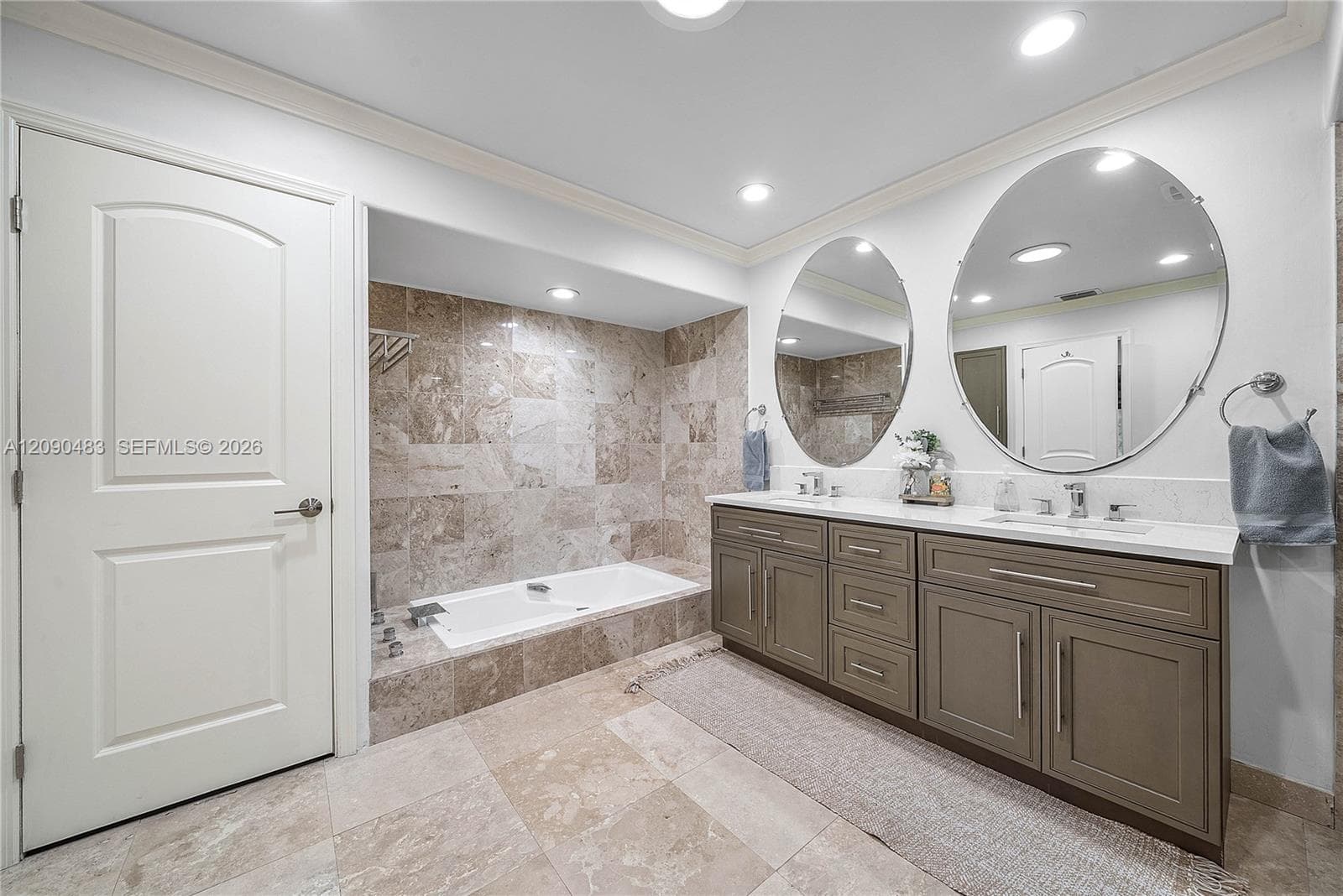 12466 Quercus Ln photo 22