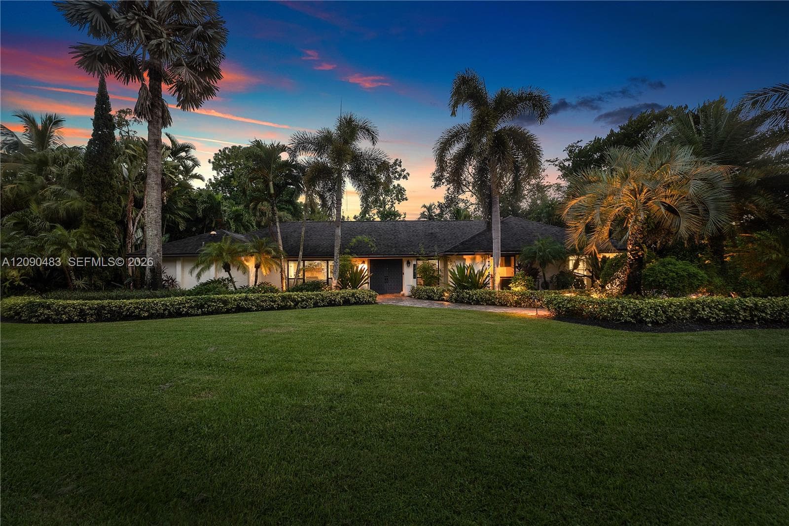 12466 Quercus Ln photo 1