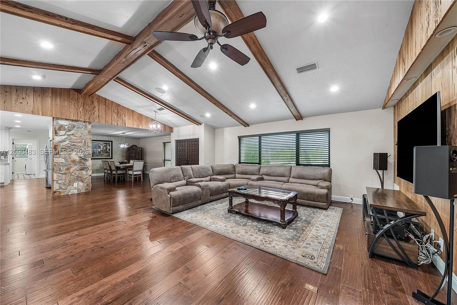 12466 Quercus Ln photo 5