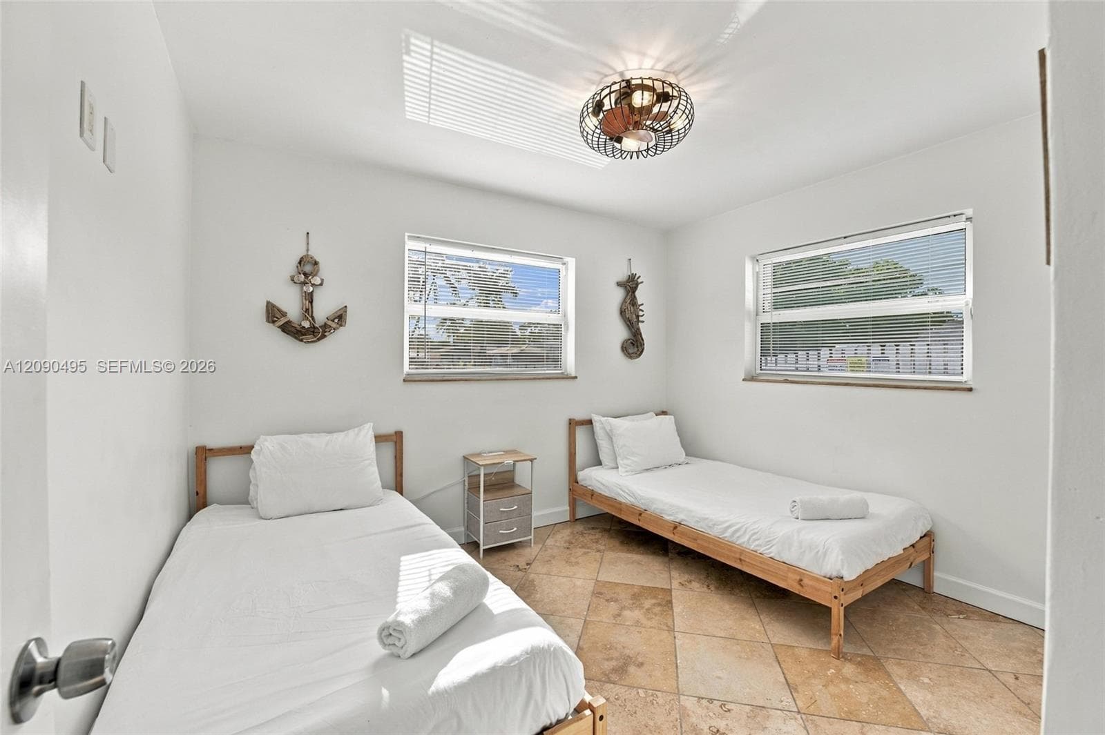4540 SW 28th Ter photo 20