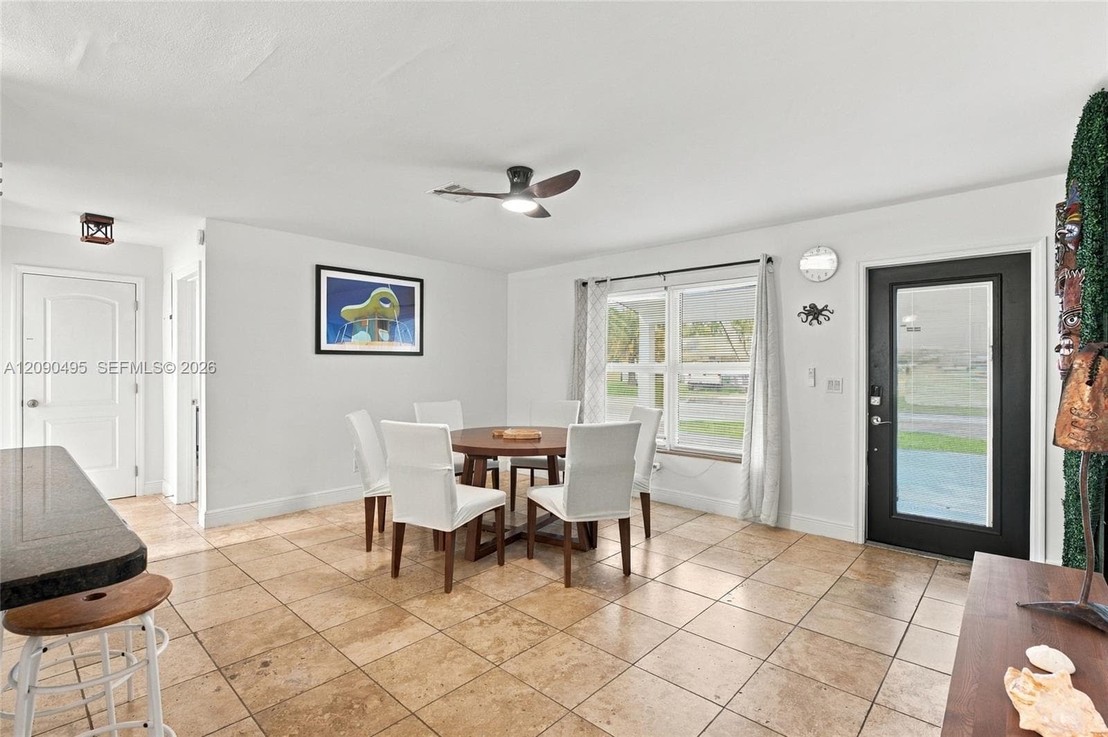4540 SW 28th Ter photo 8