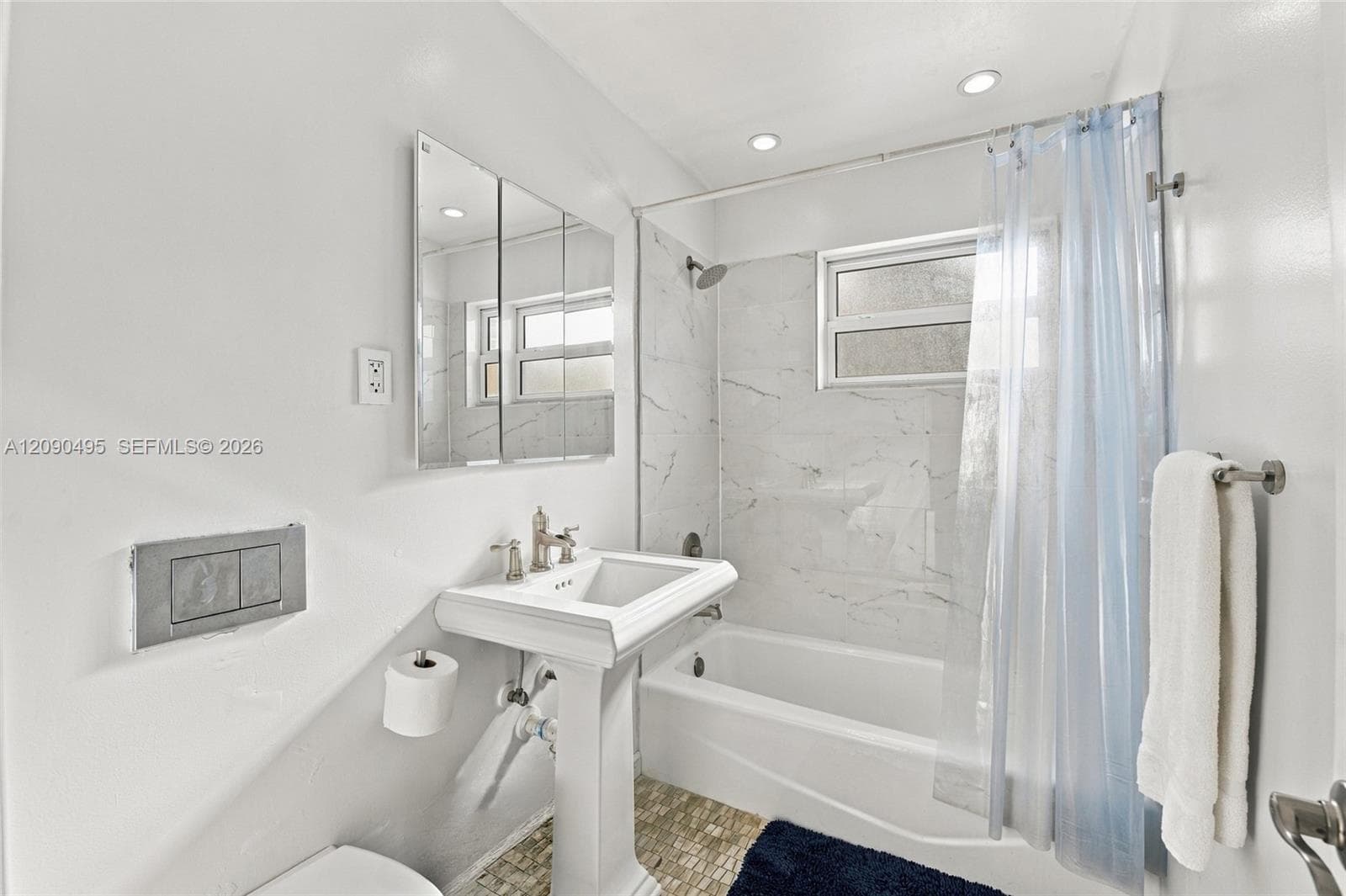 4540 SW 28th Ter photo 21