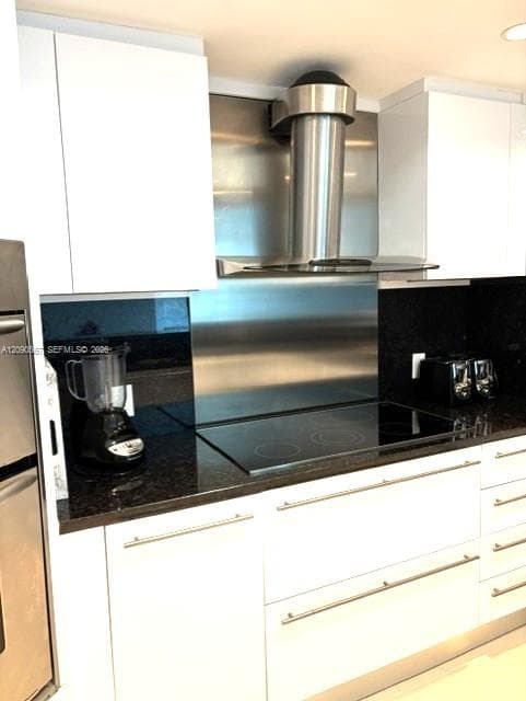9401 W Collins Ave 303 photo 12
