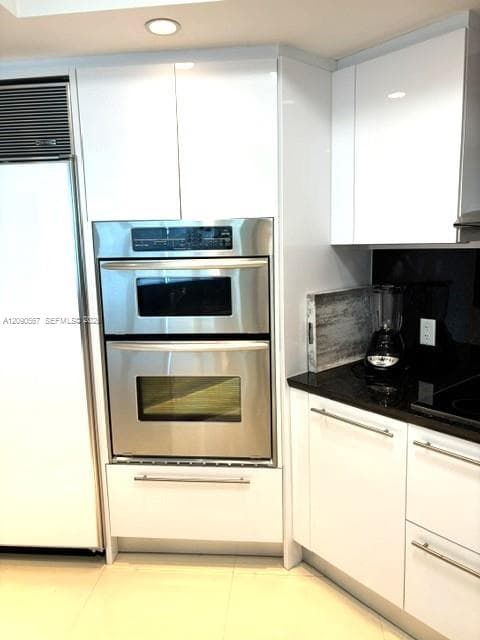 9401 W Collins Ave 303 photo 15