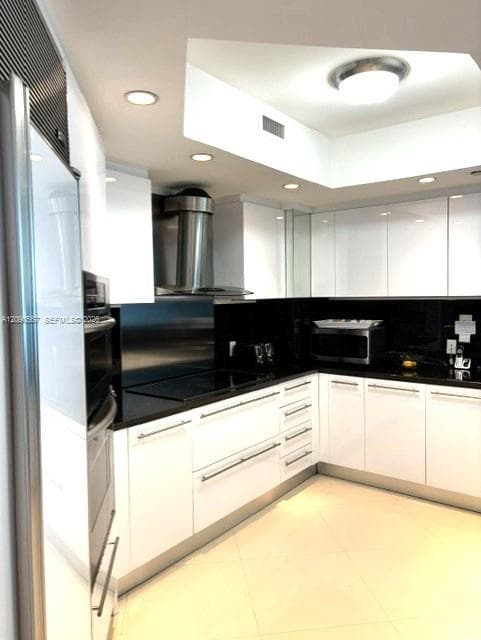 9401 W Collins Ave 303 photo 11