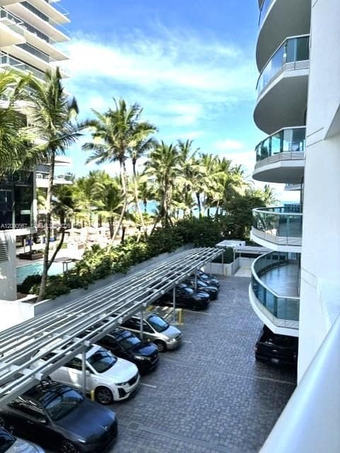 9401 W Collins Ave 303 photo 4