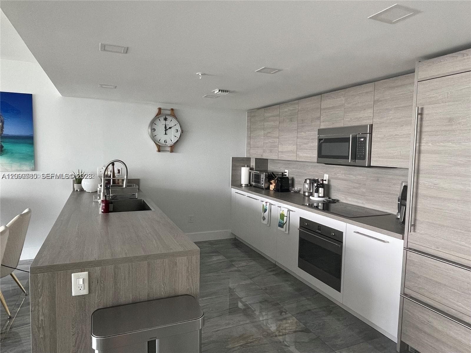 400 Sunny Isles Blvd 1719 photo 13
