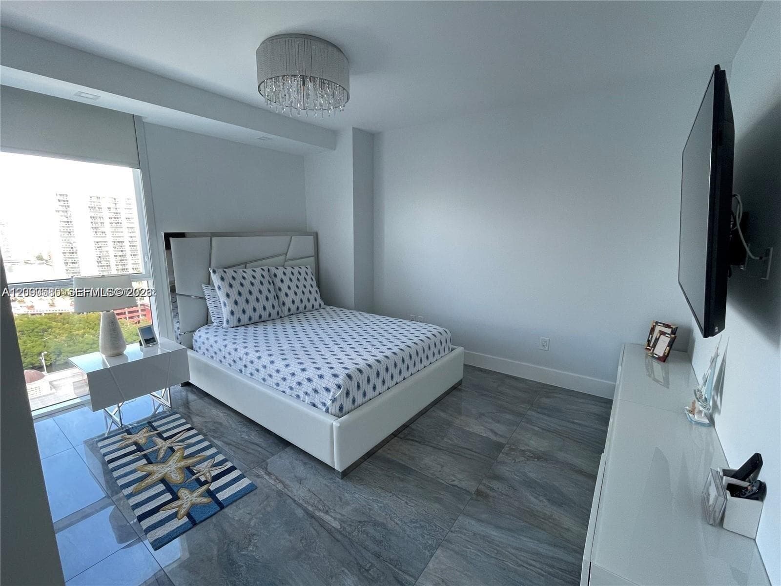 400 Sunny Isles Blvd 1719 photo 18