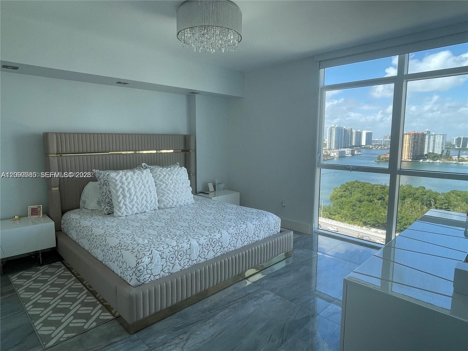 400 Sunny Isles Blvd 1719 photo 15