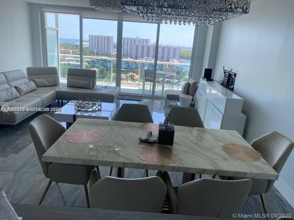 400 Sunny Isles Blvd 1719 photo 11