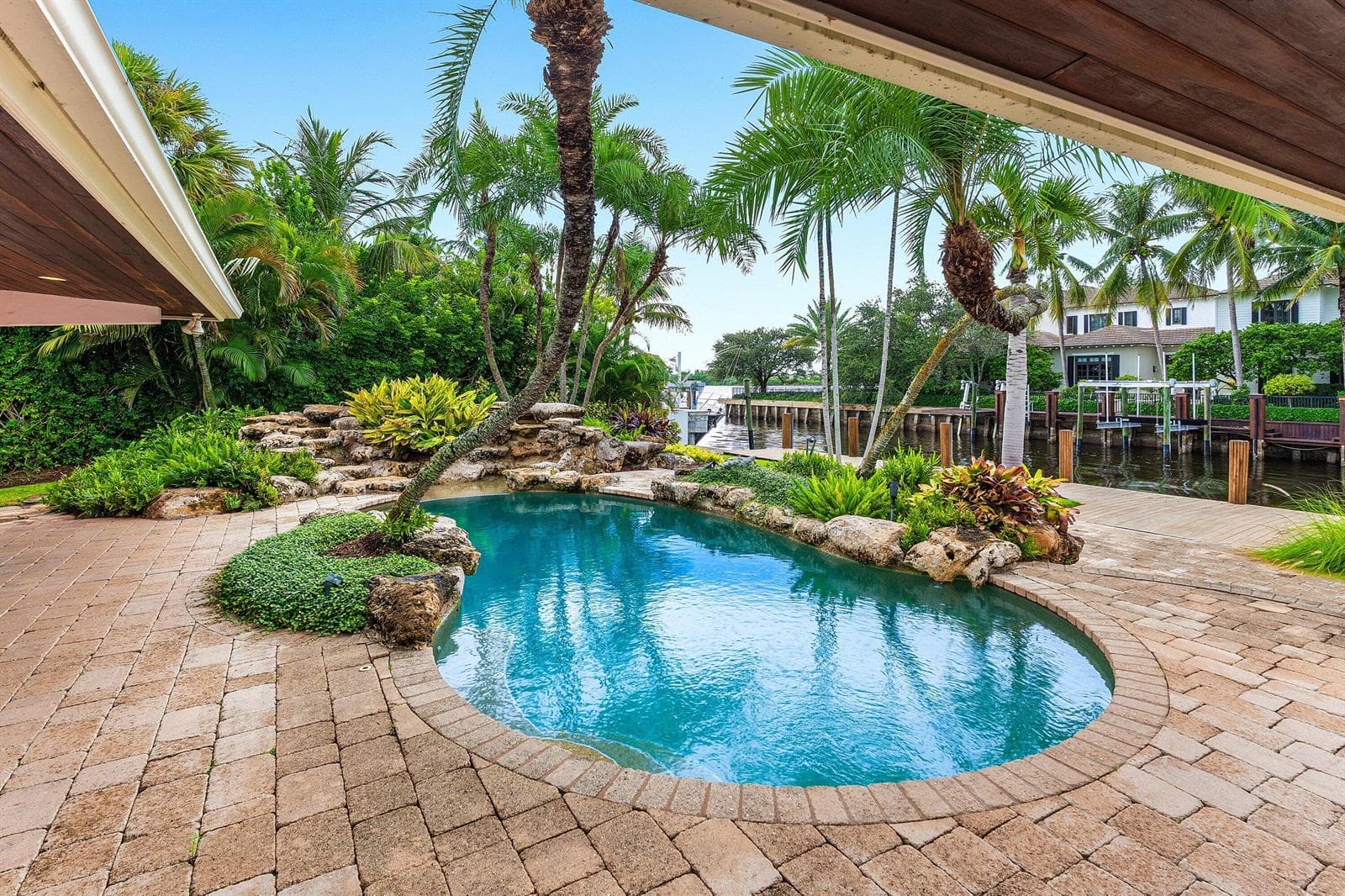 122 Marlin Drive photo 1