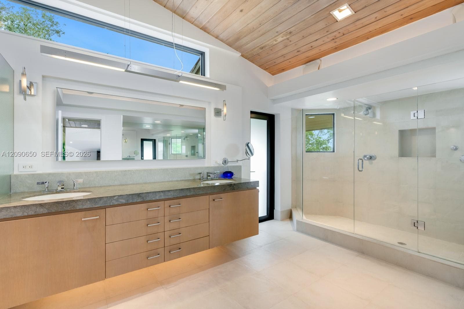 11095 Marin St photo 23