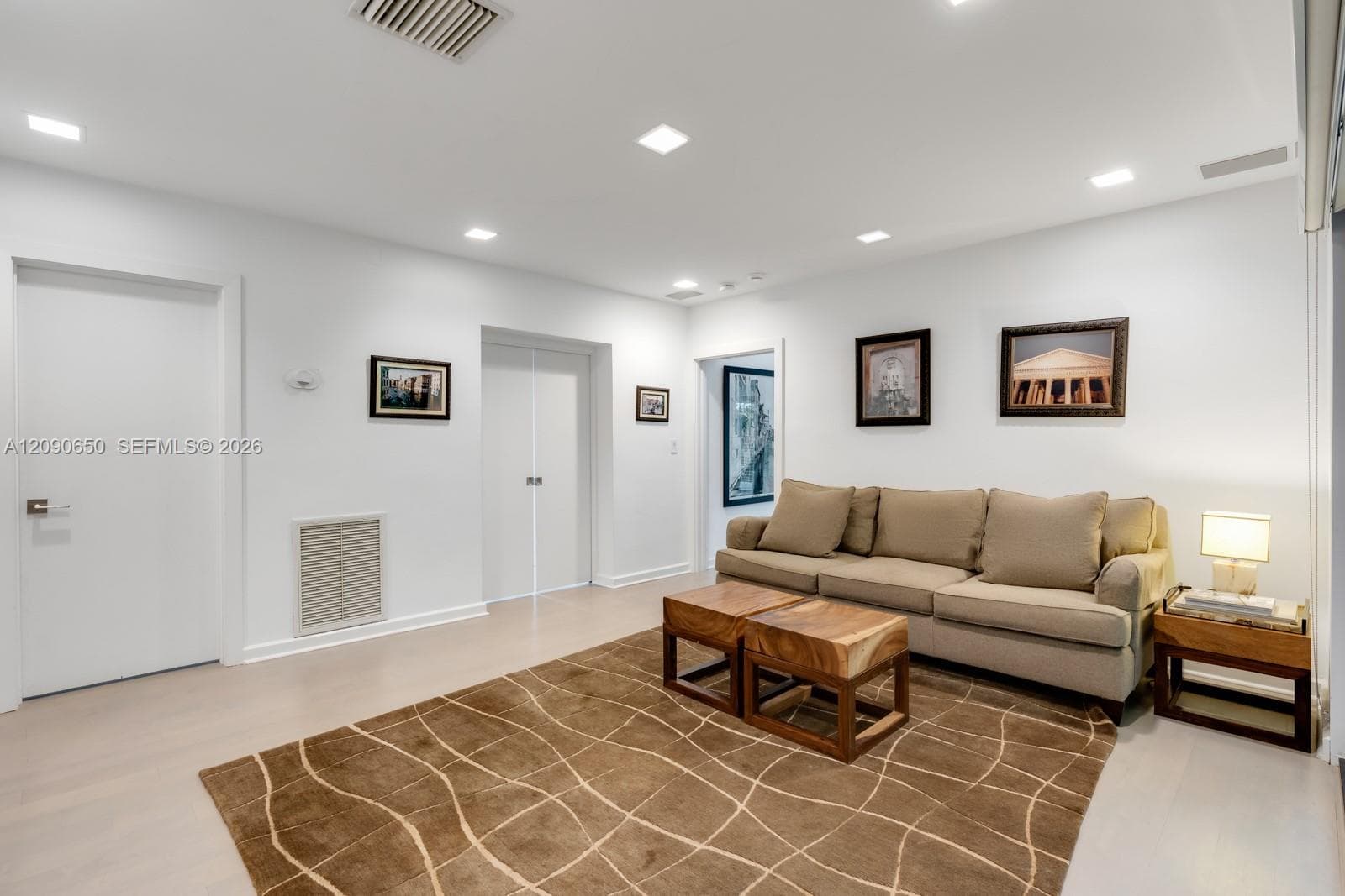 11095 Marin St photo 12