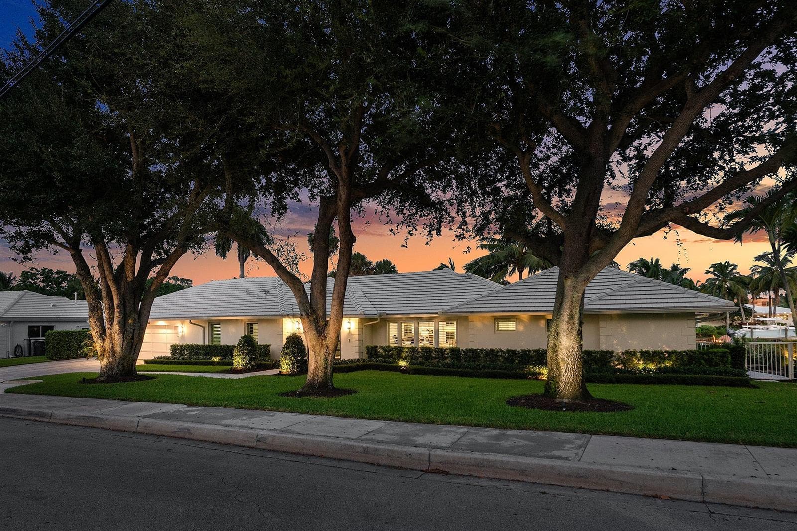 1200 Cypress Way photo 5