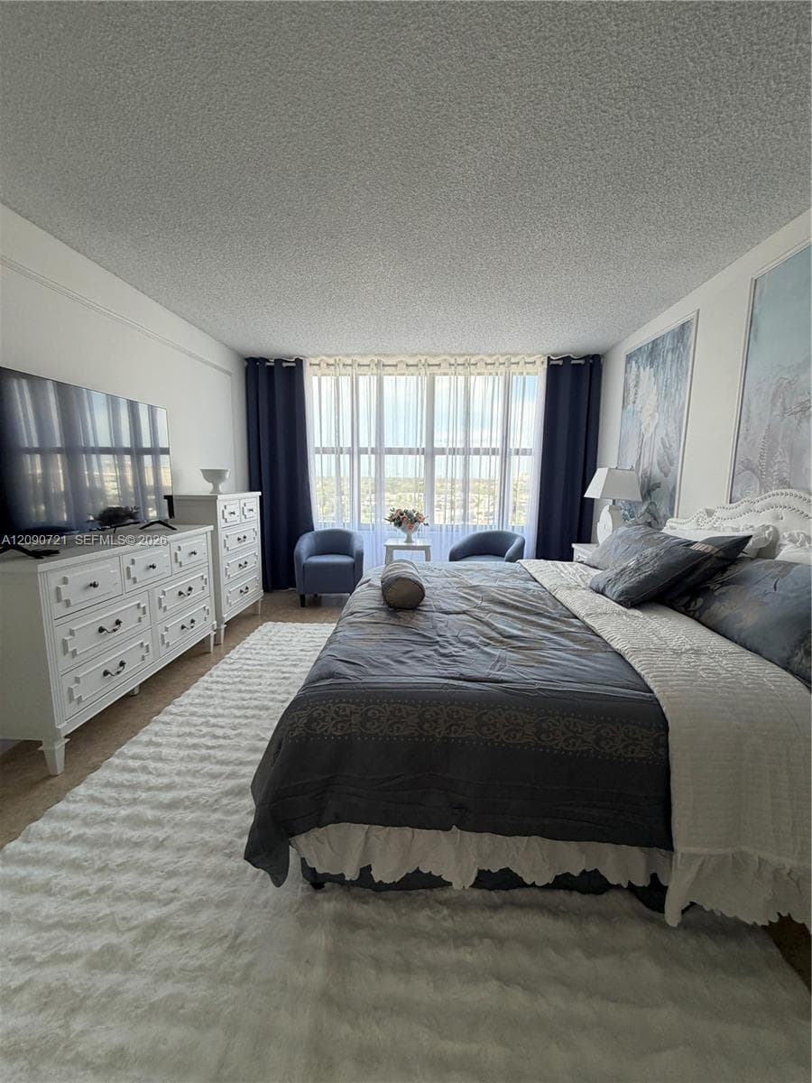 2500 Parkview Dr 907 photo 10